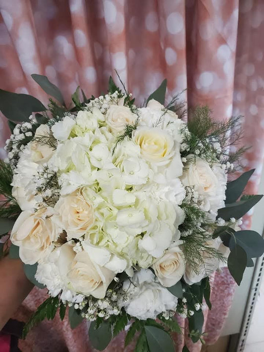Serene Ivory Bliss Bouquet