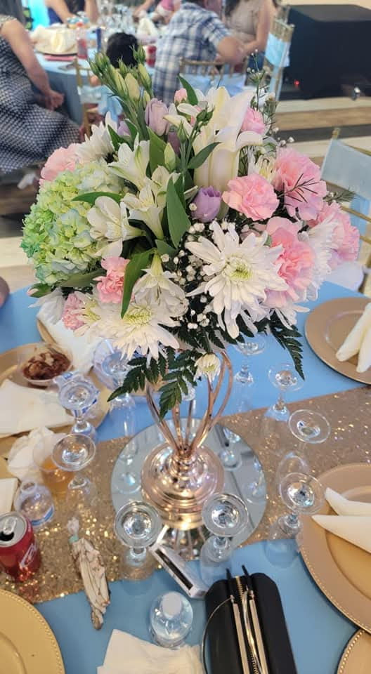 Elegant Mixed Floral Tall Centerpiece - Event Decor